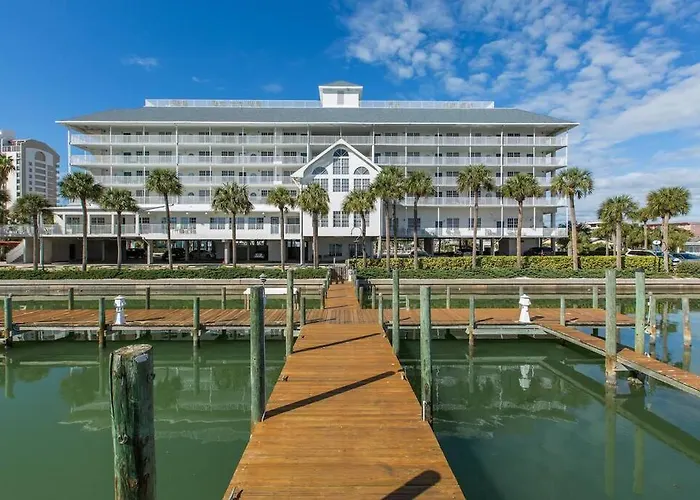 Apartment Location! Coastal Charm I 5 Min Walk To Beach, Shops & Rest